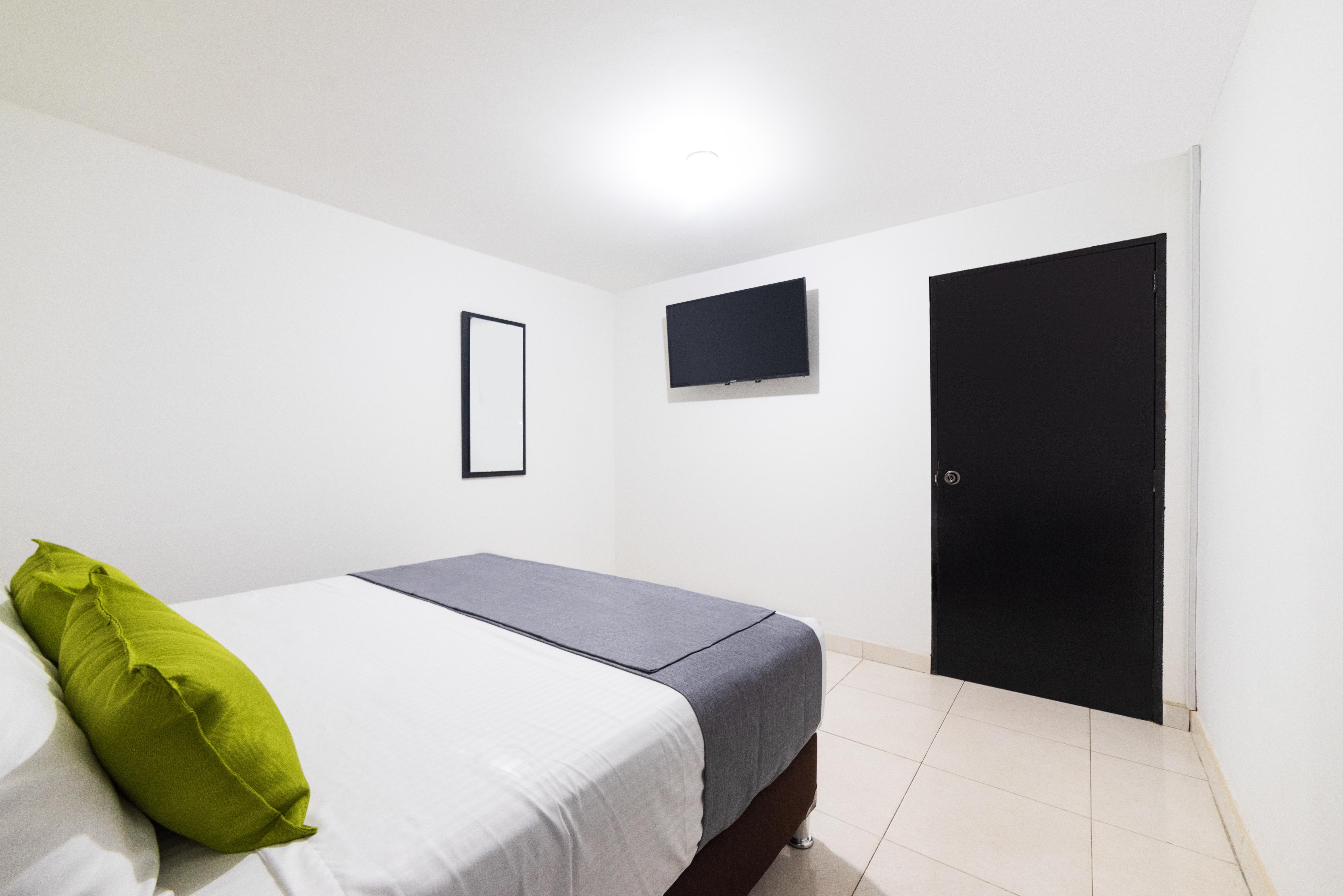 Ayenda 1045 Boutique Aeropuerto Hotel Богота Екстериор снимка