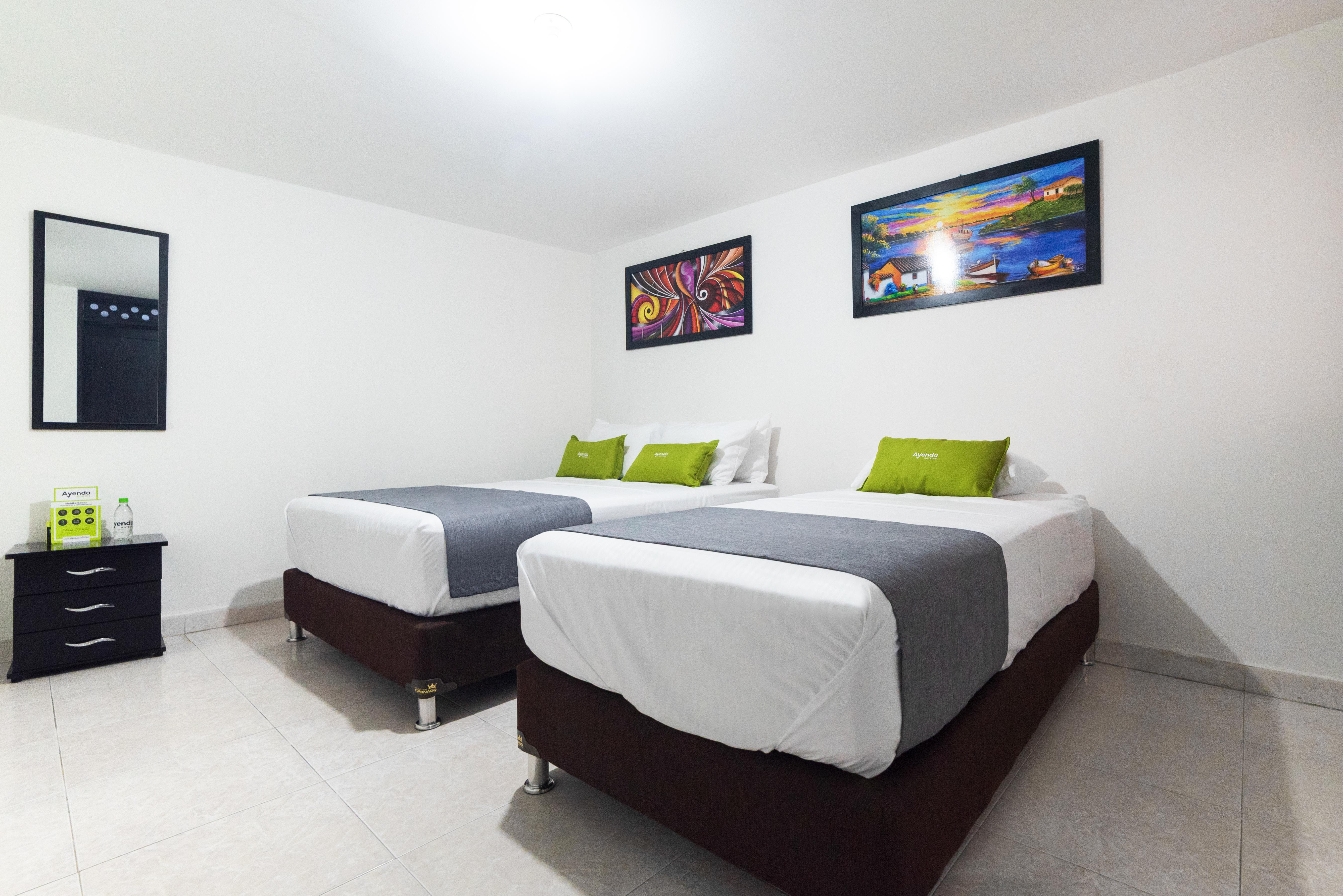 Ayenda 1045 Boutique Aeropuerto Hotel Богота Екстериор снимка